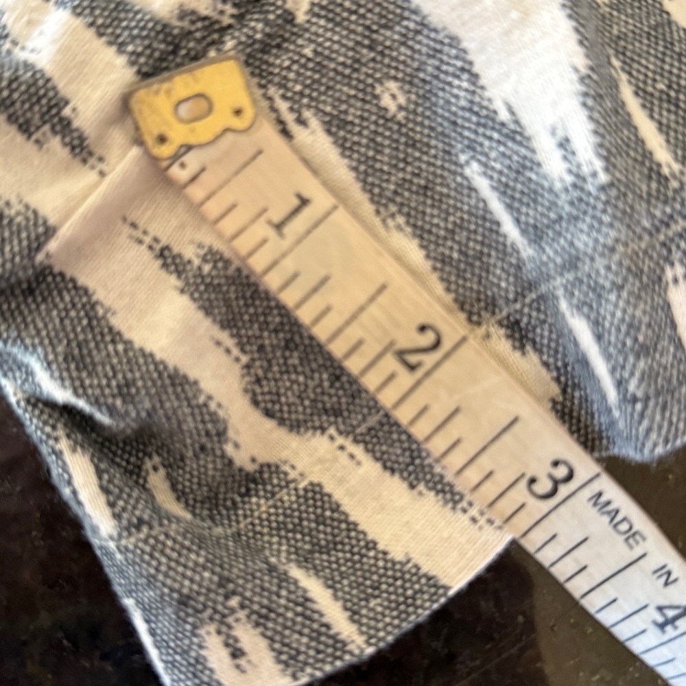 J.Crew Factory Gray/White Ikat Print Belted Linen High Waisted Shorts Size 4 - Picture 11 of 12
